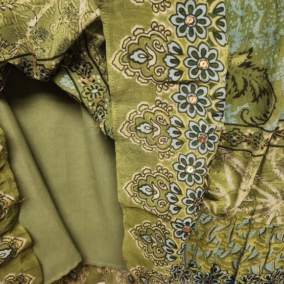 Vintage 90s bohemian Green and Yellow Tiered Midi Skirt - Picture 5 of 6